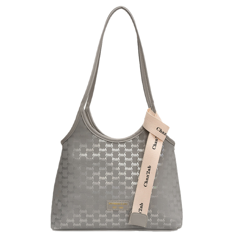 A fashionable and versatile large-capacity underarm handbag for women, a new high-quality single-shoulder bag for commuting and student classes in 2025 Item Picture