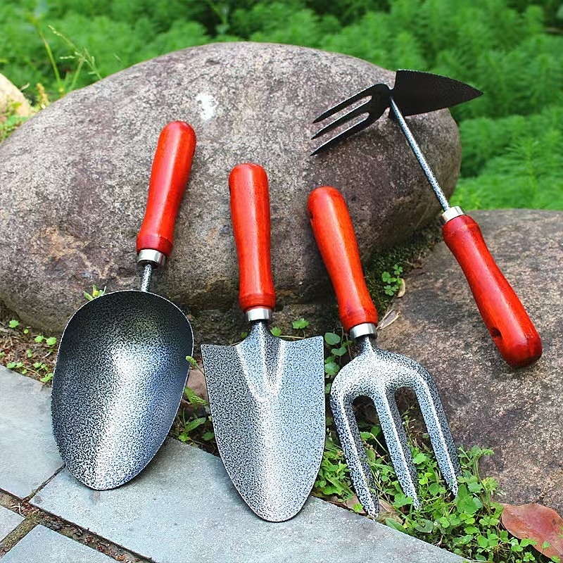 Cross-border gardening set tools, round forest tool set, agricultural tools, beachcombing, digging and sand-digging tools, shovels, hoes, rakes and scissors Application Scenario