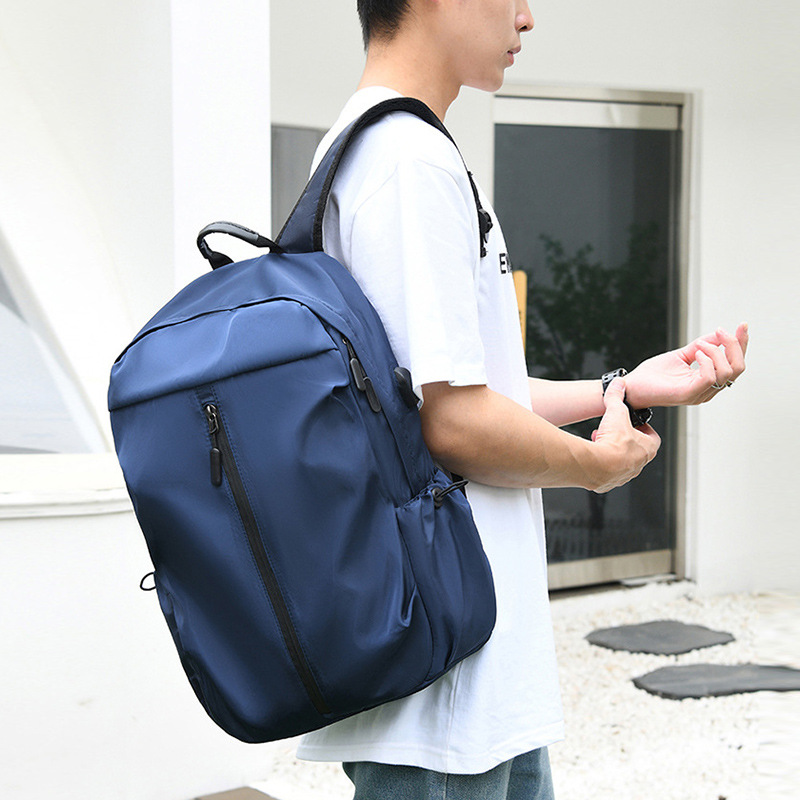 New simple and fashionable backpacks, men's large-capacity student bags, outdoor leisure travel bags, business commuting computer bags Application Scenario