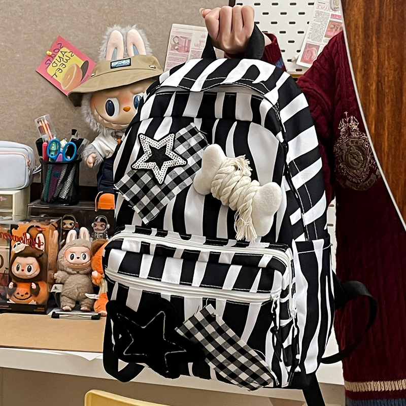 New autumn and winter unisex backpacks featuring star-shaped plush, cute bones, versatile and large-capacity zebra-patterned backpacks Specification drawing