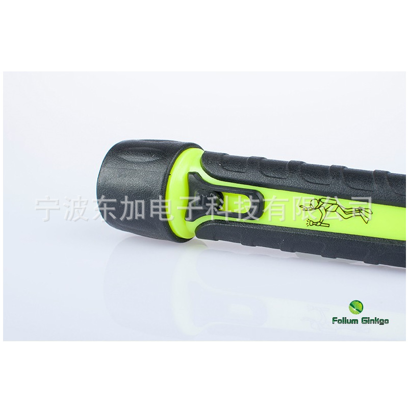 Factory ESEN08 direct sales of new outdoor LED TPR high-lumen diving lights and 3W waterproof flashlights Application Scenario