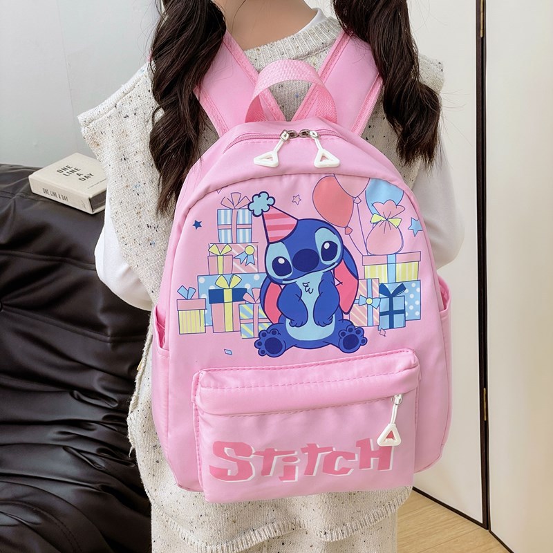 Fashionable and casual small schoolbag for men and women, cute cartoon pattern Stitch rabbit ear double-shoulder backpack for primary school students Application Scenario