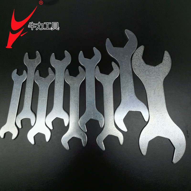 Niu Li galvanized iron sheet stamping dual-purpose open-end wrench, double-head thickened manual hardware matching tool factory wholesale Application Scenario