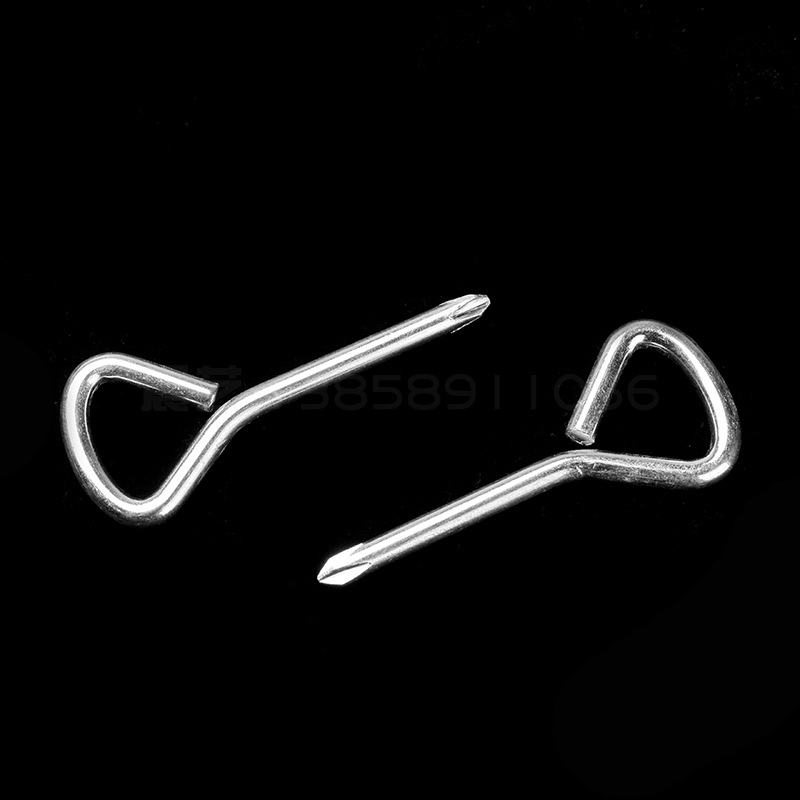 5*30*70 triangular screwdriver, cross wrench, triangular screw screwdriver, triangular head screwdriver and other hardware tools Application Scenario