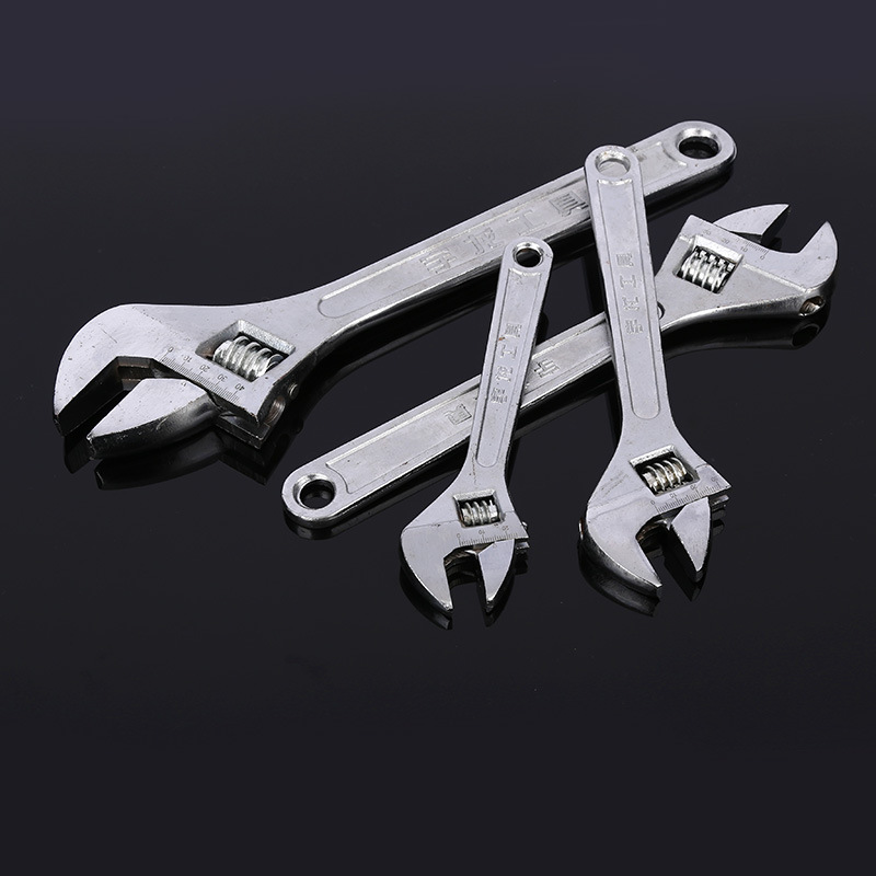 Factory direct sales of Yulong pure steel forged adjustable wrenches, 8-inch, 10-inch and 12-inch adjustable wrenches, universal adjustable wrenches Application Scenario