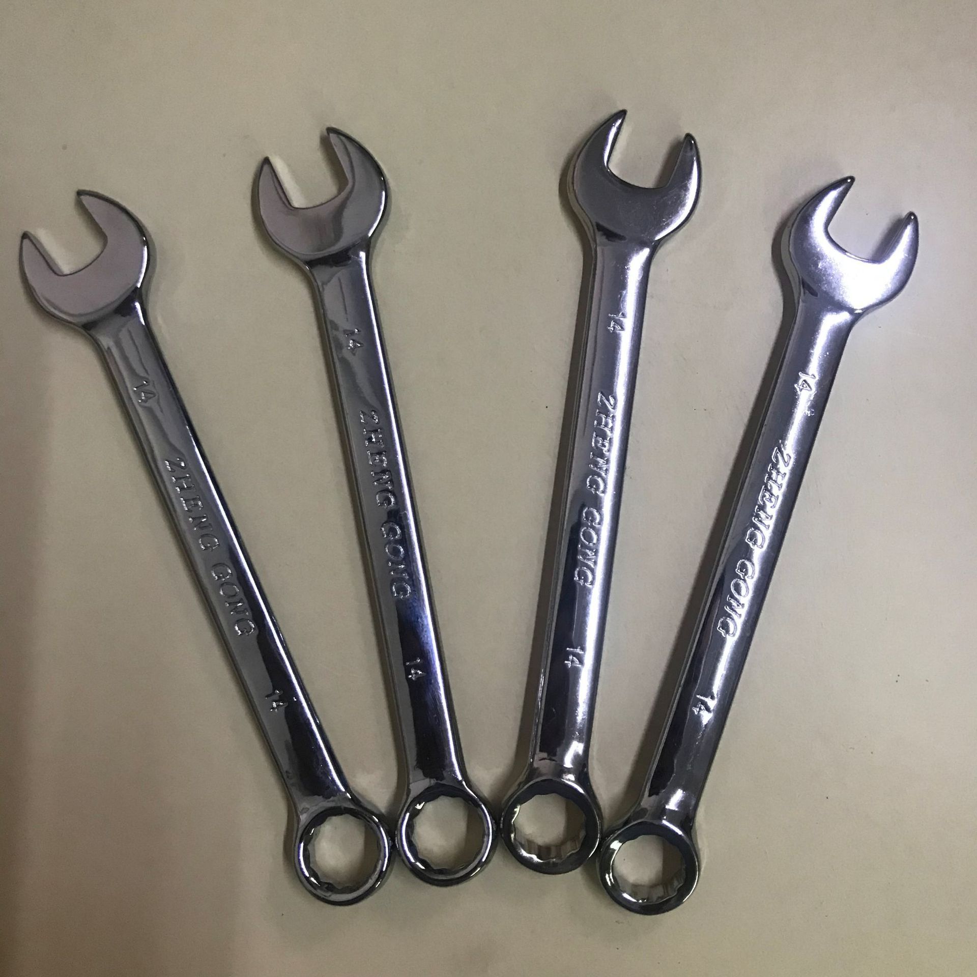 Original manufacturer's Zhenggong brand dual-purpose wrench, Zhenggong dual-purpose wrench, mirror dual-purpose wrench, wrench details Picture