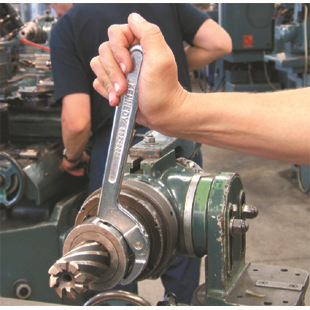 KENNEDY Adjustable hook wrench KEN-582-9600K from the UK, Cromwell Tools Specification drawing