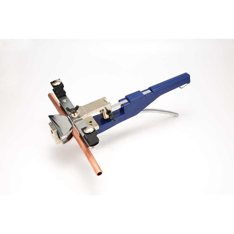 Dongli supplies CT-999 manual pipe benders, air conditioning aluminum, copper and metal pipe tools, and pipe benders Application Scenario