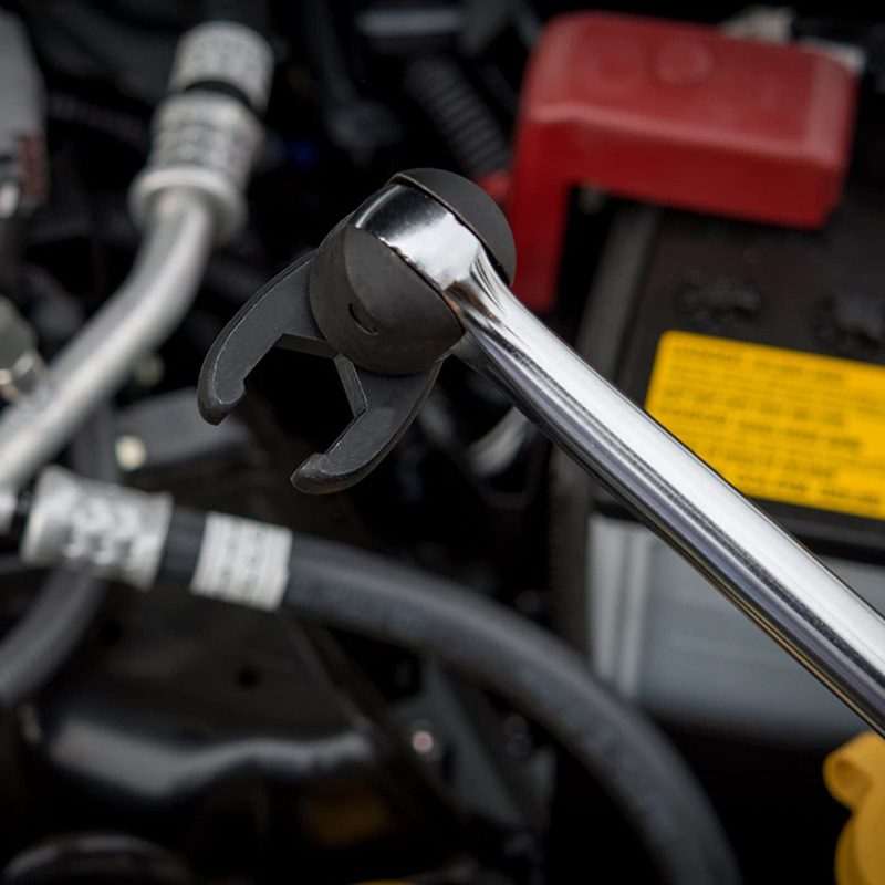 A 15-piece set of multi-functional oil pipe wrenches with open wrench heads and U-shaped joints, specifically designed for narrow Spaces ranging from 8 to 24mm Specification drawing