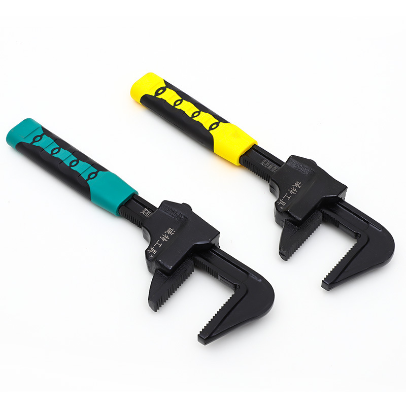 Adjustable wrench F-type pipe wrench, large opening wrench, anti-slip multi-functional F-type wrench, multi-functional right-angle adjustable wrench Application Scenario