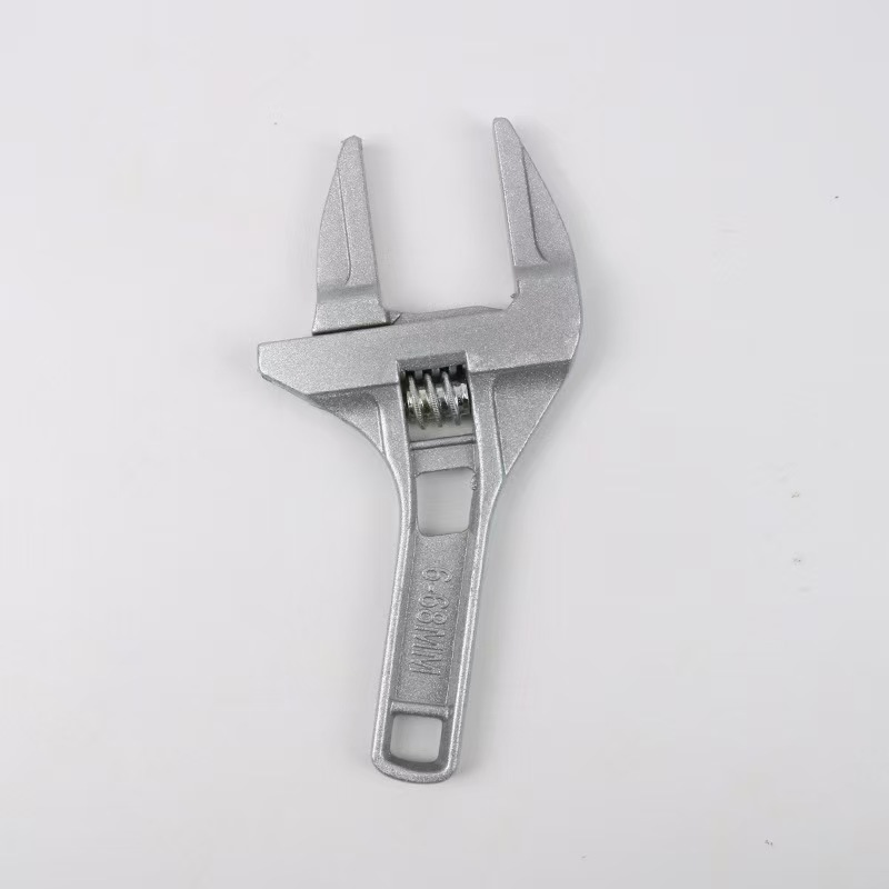 The manufacturer wholesals a large quantity of alloy bathroom wrenches, 6-68mm large-opening aluminum alloy short-handle adjustable plumbing wrenches undefined