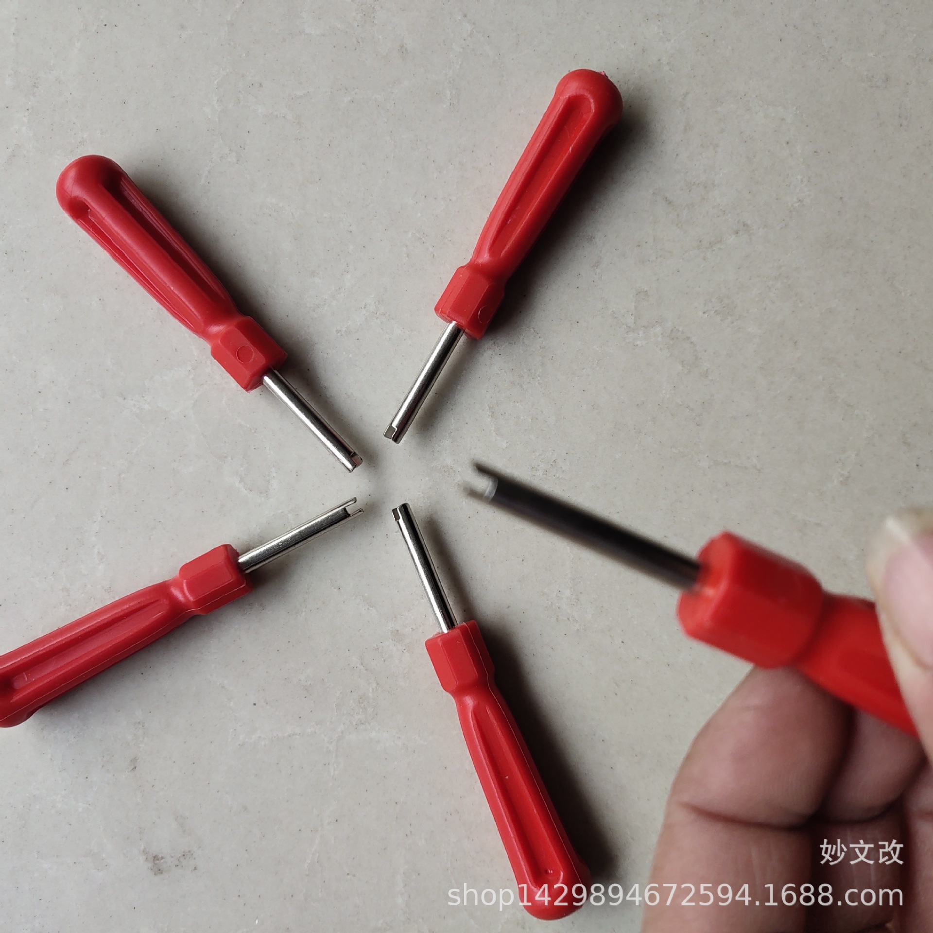 Wholesale valve core installation and disassembly tools, valve stem tightening tools, screwdrivers, screwdrivers, tire single-ended wrenches details Picture