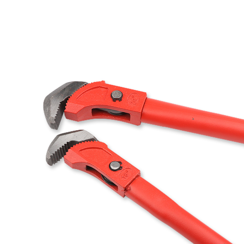 Dichuang brand steel bar wrenches, quick pipe wrenches, heavy-duty pipe wrenches, construction pipe wrenches, multi-functional wrenches, plumbing tools Application Scenario