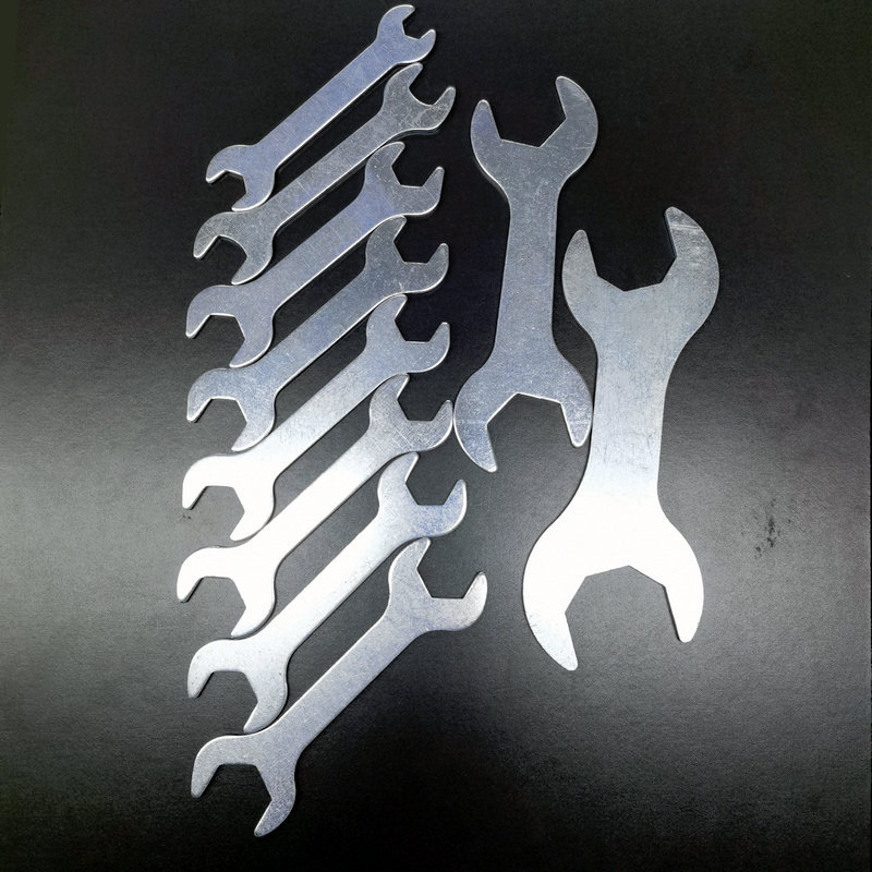 Niu Li galvanized iron sheet stamping dual-purpose open-end wrench, double-head thickened manual hardware matching tool factory wholesale Specification drawing