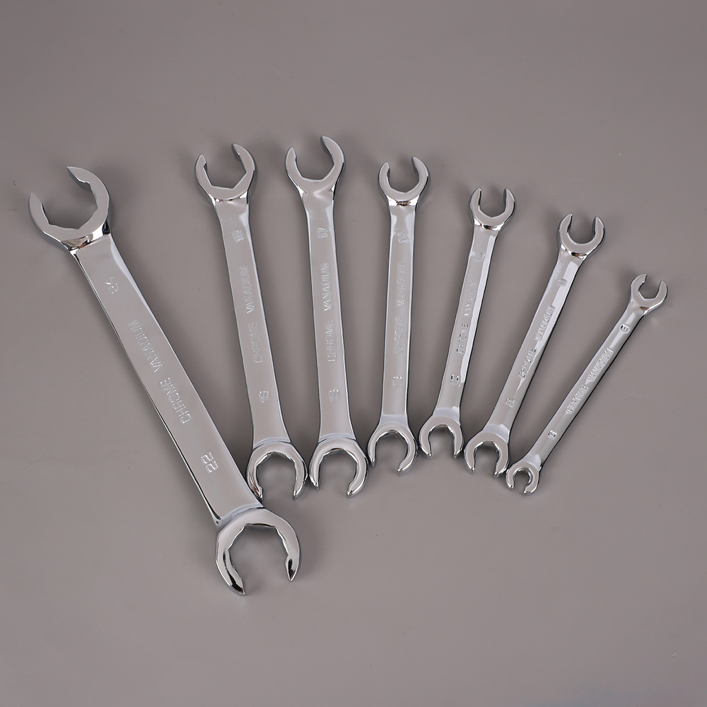 Industrial-grade double-head open oil pipe wrench, special disassembly wrench for automotive brake oil pipes, manual tool set Application Scenario