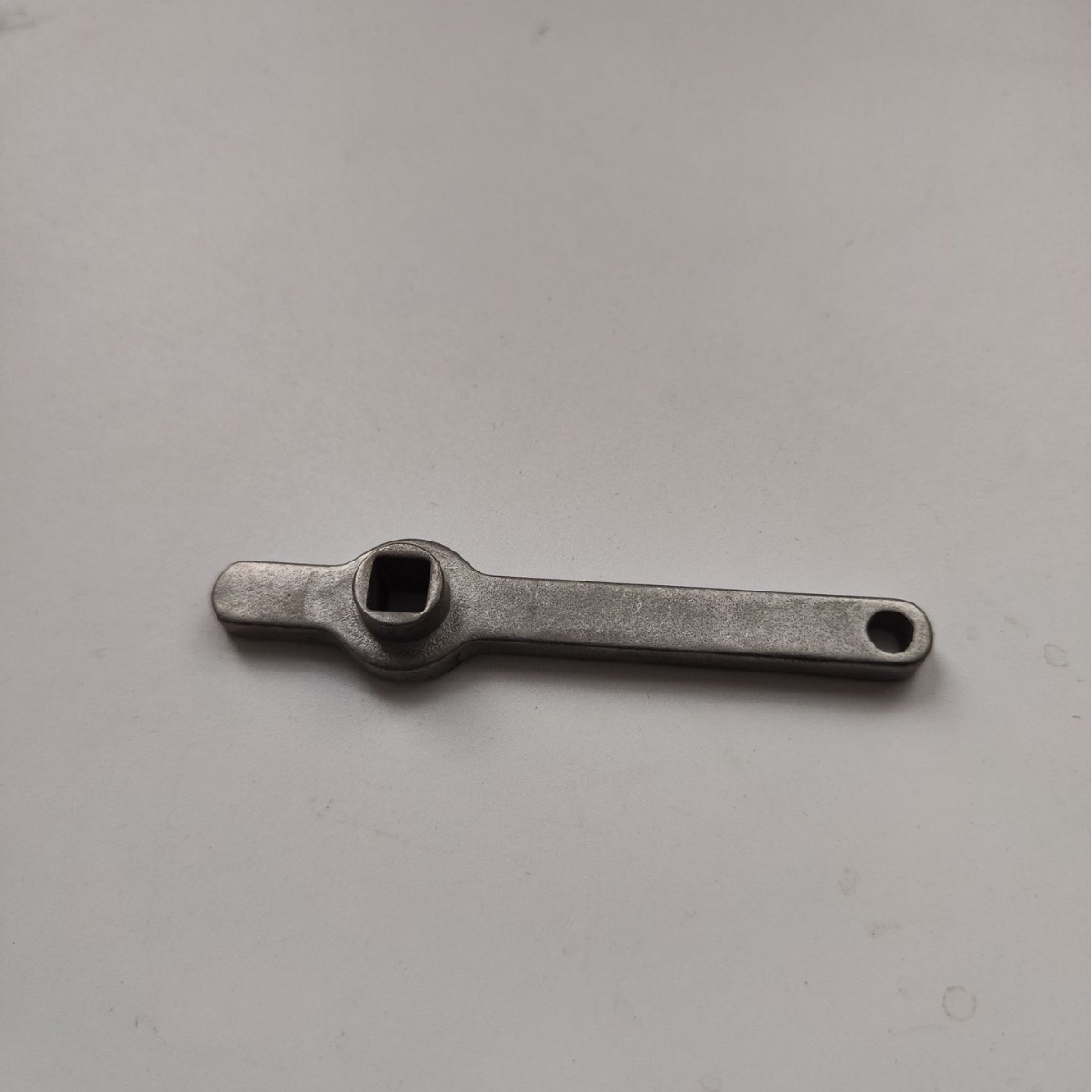 New 304 stainless steel wrench, Radiator air outlet wrench, radiator full figure