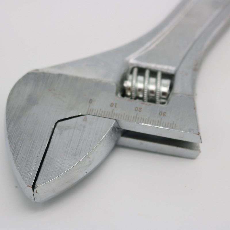 Wholesale multi-functional adjustable wrenches, ultra-small manual open-end wrenches, adjustable adjustable wrenches, 2.5-24 inches Application Scenario