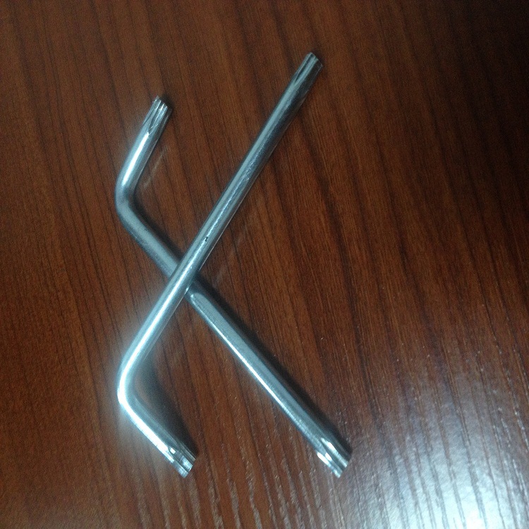 The manufacturer produces and sells medium and high carbon steel hardened and quenched L-shaped double-ended star-shaped tool wrenches T30-30*90 details Picture