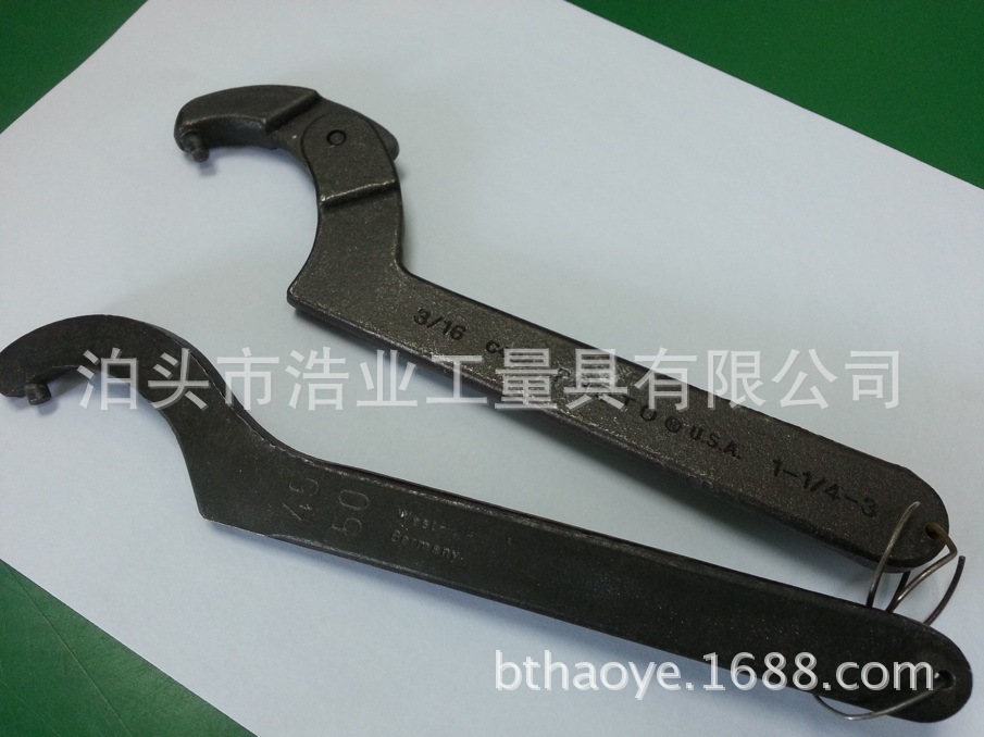 Side-face hook wrenches 80-90, 95-100, 110-115, 120-130, 135-145, cylindrical heads details Picture