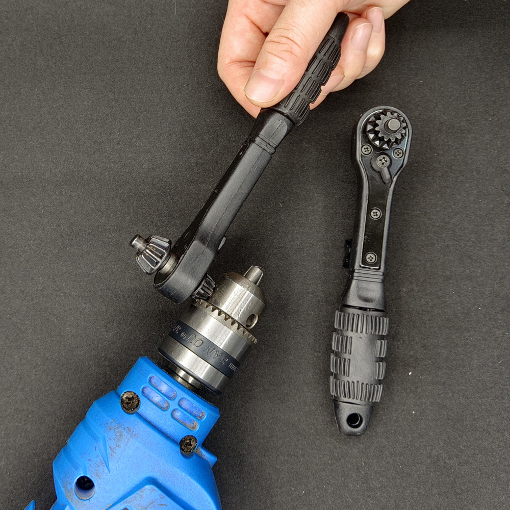 Two-in-one drill chuck, key wrench, manual black quick ratchet, dual-purpose at both ends for hardening and efficient fastening details Picture