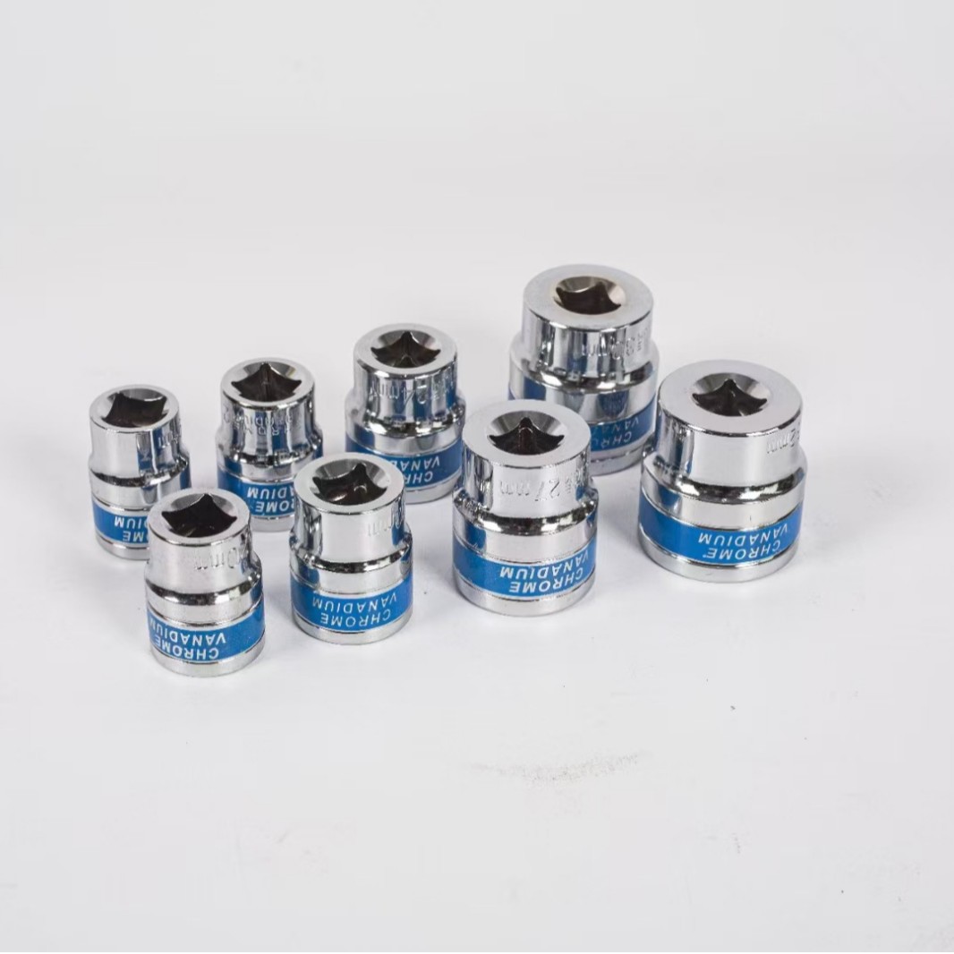 The manufacturer produces a 4-centimeter universal socket hexagon socket combination set with a mirror finish and blue ribbon, which is electric Item Picture