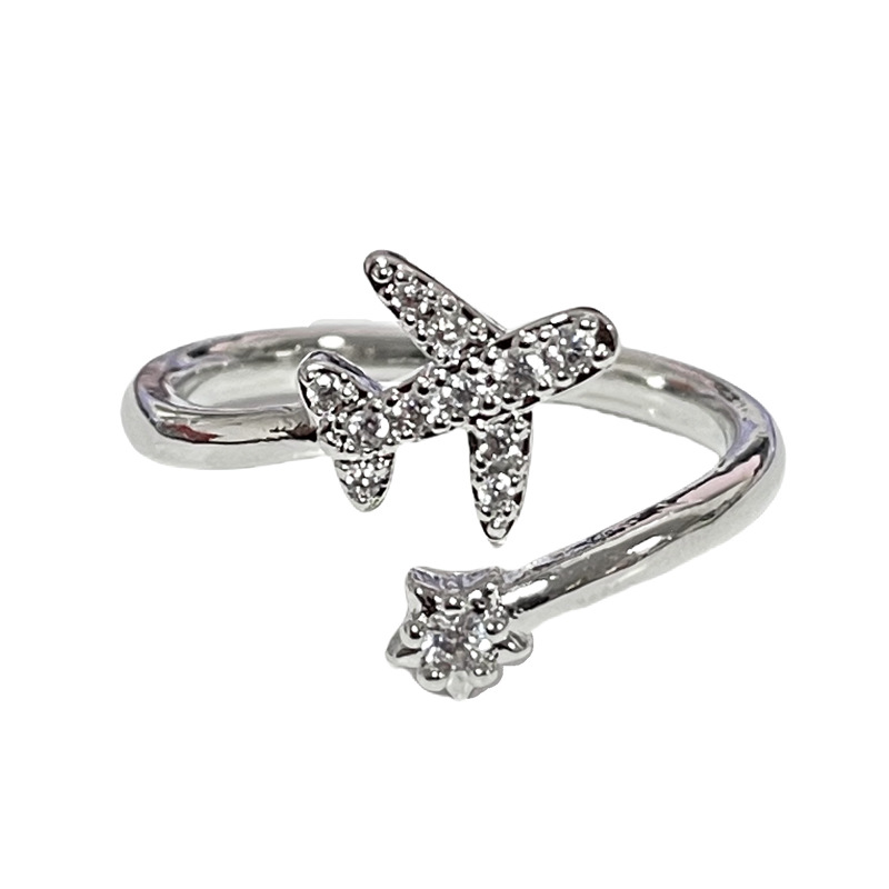 A unique and fashionable couple ring accessory with a distinctive European and American niche aircraft design, featuring a simple and elegant style Item Picture