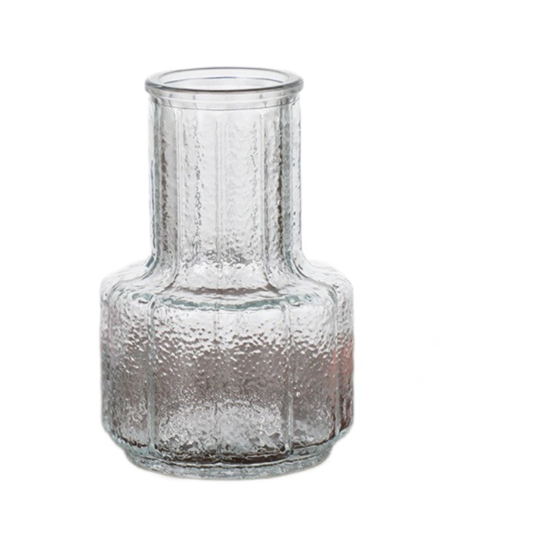 Wholesale manufacturer of exquisite Nordic glass vases, water-cultivated fresh flower decorative mini small vases, high-end flower vase ornaments Item Picture