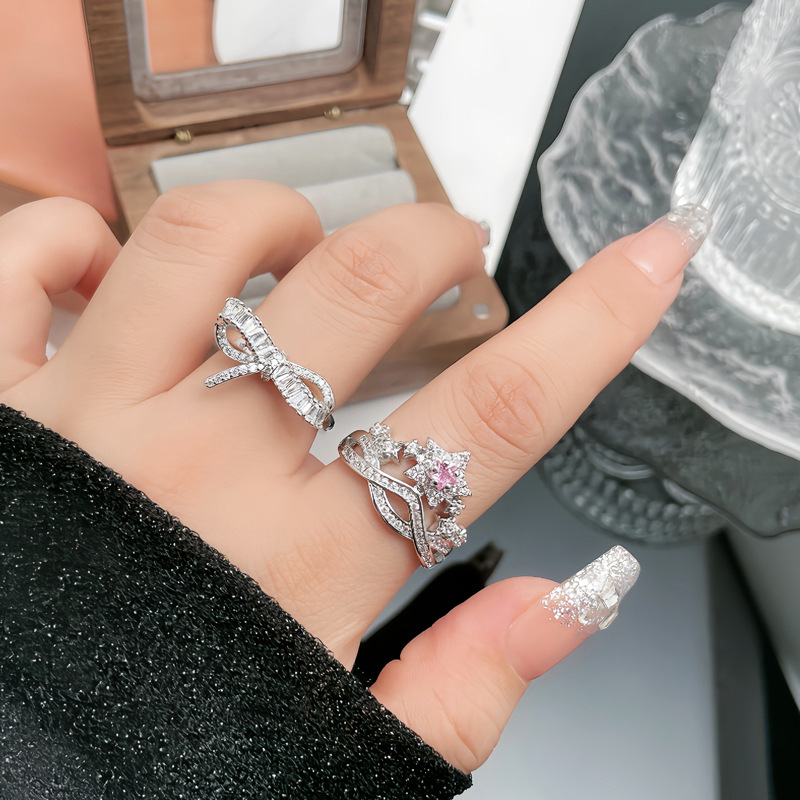 Sweet and cool, super fairy-like, niche design, crown, star, pink diamond open ring, women's fashionable bow, exquisite and versatile ring full figure
