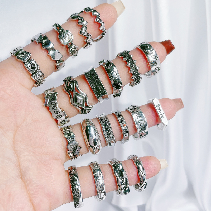 A retro, aged, individualistic punk open-top ring for women, simple, fashionable, versatile, cool and stylish, exquisite index finger ring Specification drawing