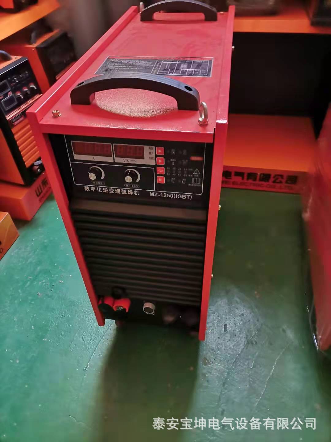 Export inverter DC submerged arc welding machine MZ-1250, multi-functional carbon arc air gouging machine 415V submerged arc welding machine in stock undefined