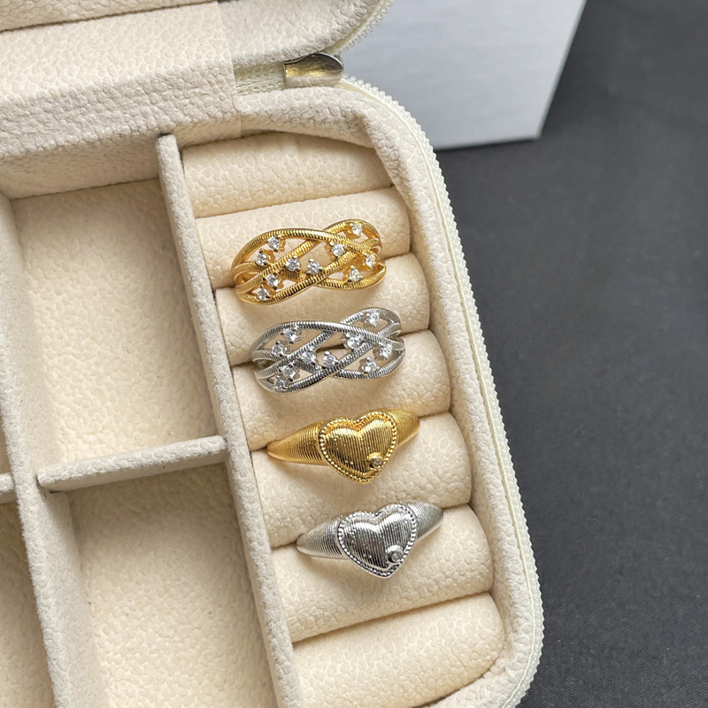A mid-style brushed, wound and woven heart-shaped exquisite opening ring for women, a retro and cold style, a unique and niche index finger ring Specification drawing
