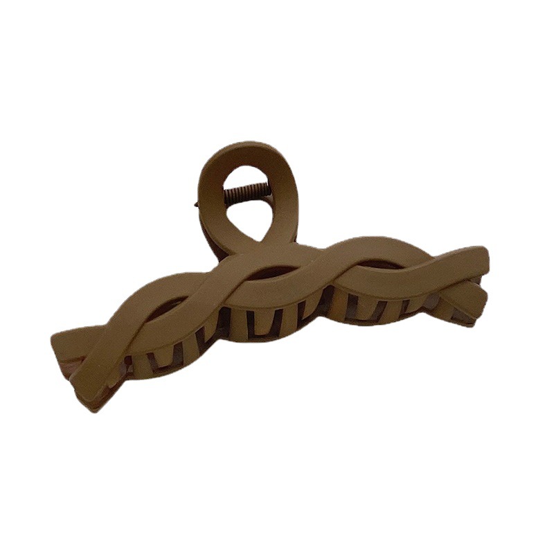 Twisted hairpin at the back of the head, coiled hair clip, female Korean-style hair clip wholesale, simple shark clip, large size Item Picture