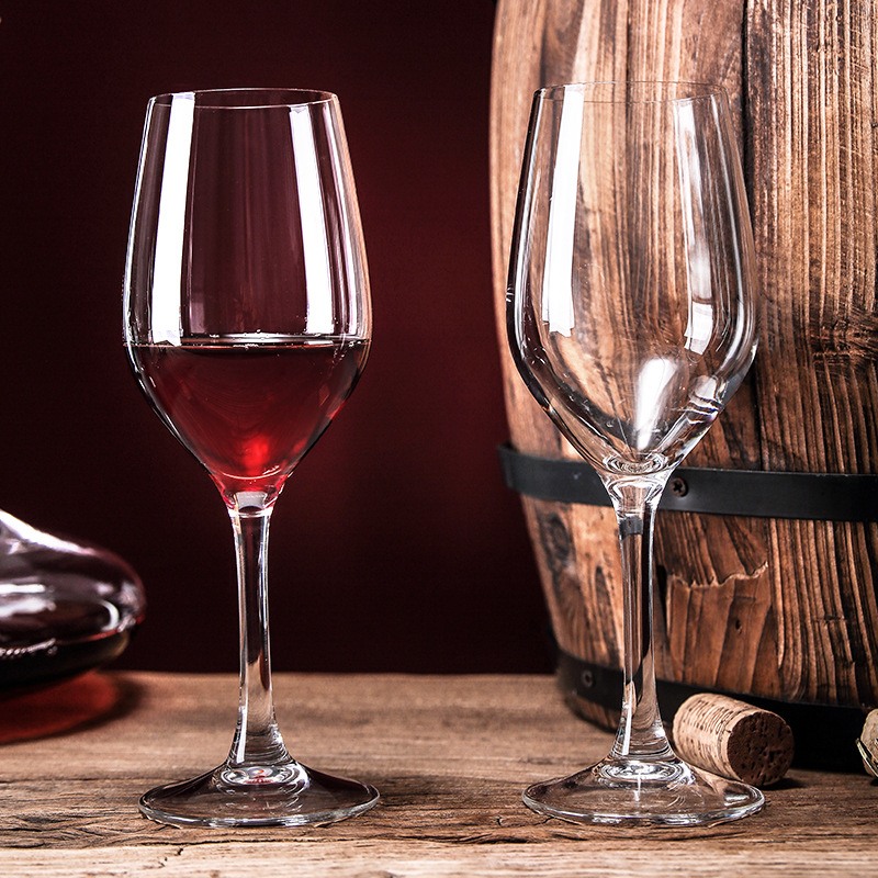 Lemeiya crystal glass red wine glasses, cold-cut wine glasses, foreign wine champagne glasses, Kuangshi series tall glass Application Scenario