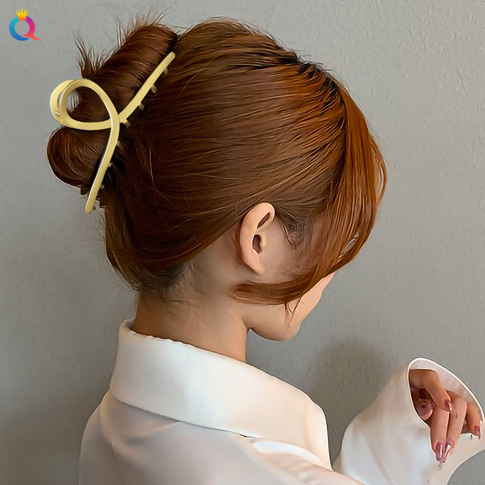 Qiyue European and American cross-border retro alloy hair clips, simple bath hair clips, matte gold top clips, hair accessories wholesale details Picture