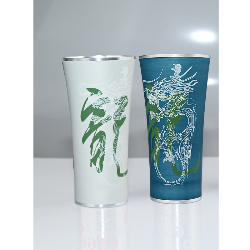 Cold-tempered aluminum beer mugs, metal cups, internet-famous color-changing aluminum cups, outdoor camping, family parties, gatherings, cold drink cups Application Scenario