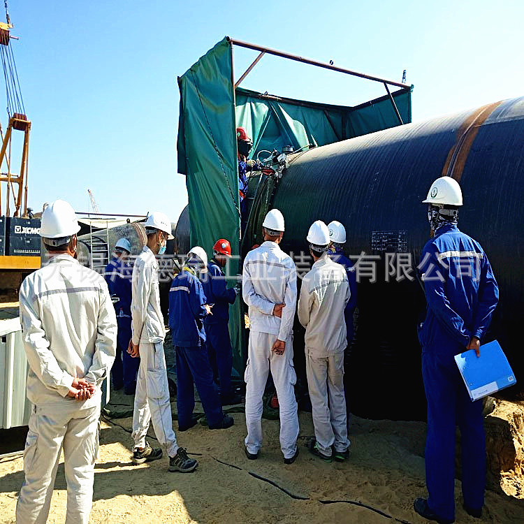 A portable gas shielded welding trolley for on-site field pipeline welding with argon arc protection details Picture