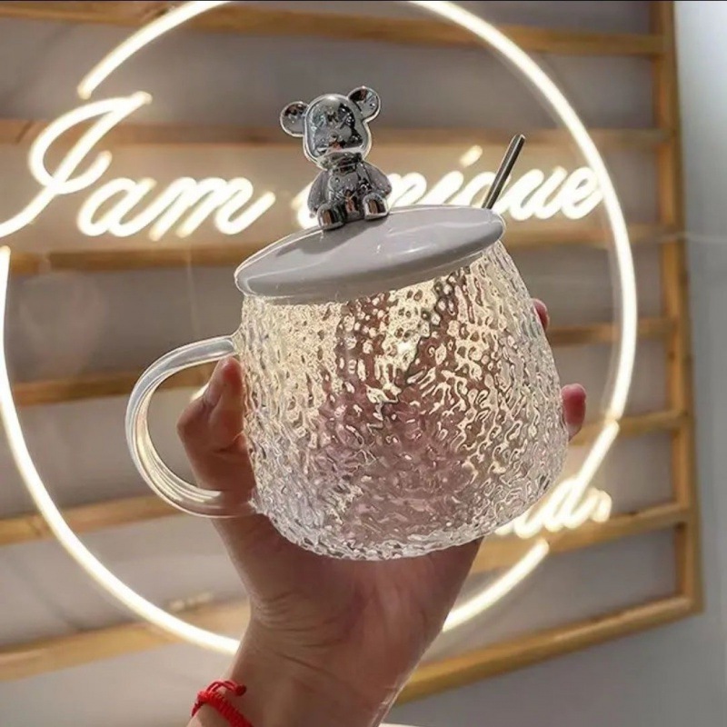 Little bear hammer-patterned glass water cup, simple and ins, high appearance level, with handle and lid, office home coffee cup mug details Picture