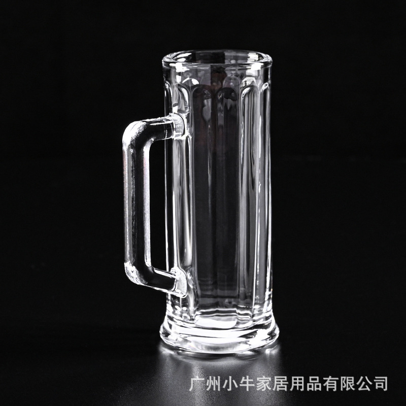 ins mini glass tasting cups, small beer and spirits wine glasses with handles, Korean soju, sake and white spirit cups Application Scenario