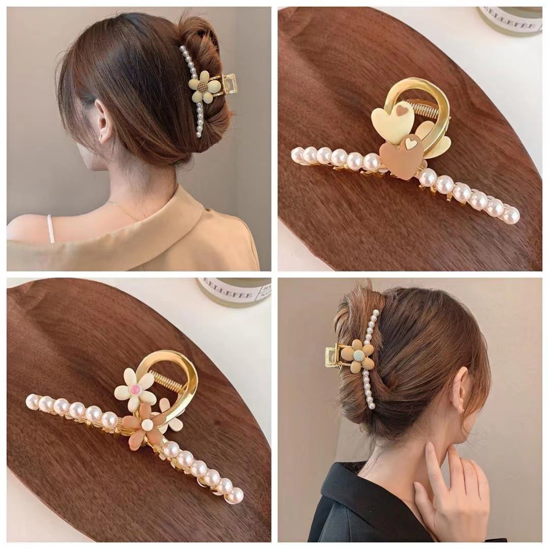 Classic bestseller summer large metal claw clip, feminine flower claw clip, shark clip for the back of the head full figure