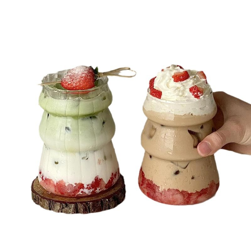 Niche retro latte coffee cup, vertical Christmas tree-shaped glass cup, heat-resistant juice cold drink single-layer cup Item Picture
