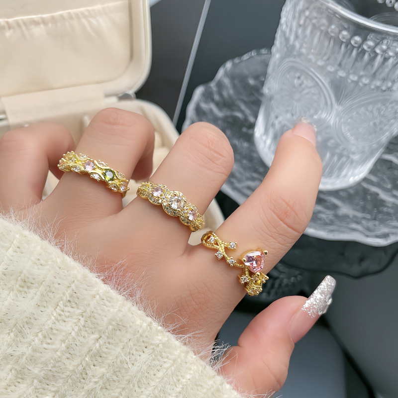 New court-style pink diamond micro-set retro open ring for women, full diamond, light luxury, high-end, sweet and cool exquisite index finger ring full figure