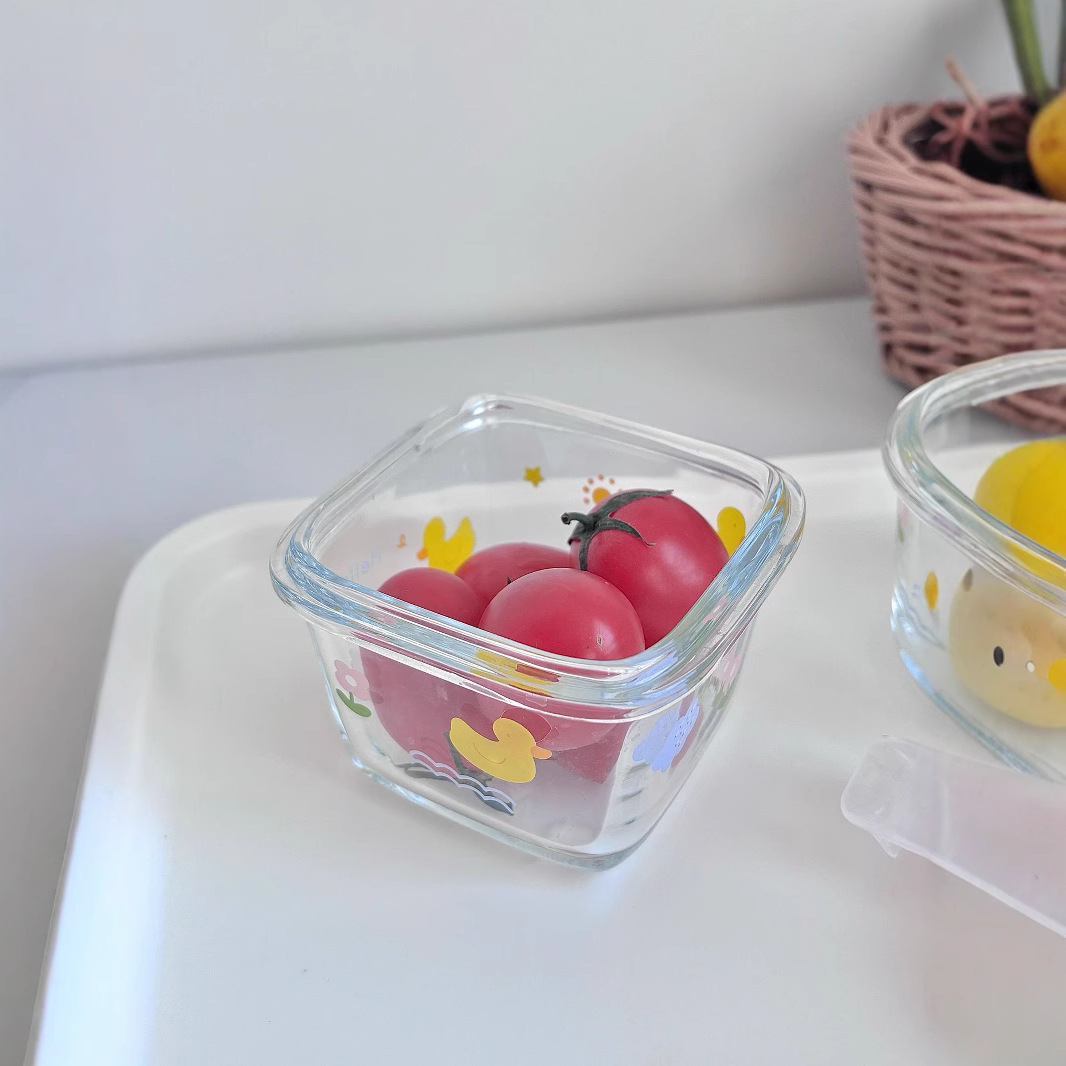 Little duck high borosilicate glass baby food box, microwave oven children's snack bowl, fruit puree bowl Application Scenario