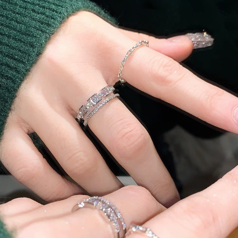 Exquisite double-layer zircon ring, women's niche design, high-end plain ring, open index finger ring, tail ring full figure