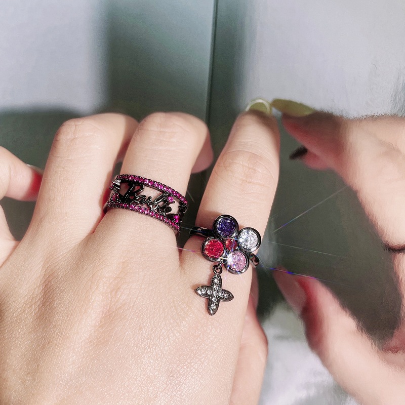 European and American dark punk retro set open ring, women's colored diamond zircon ins style, fashionable and versatile ring trend Application Scenario