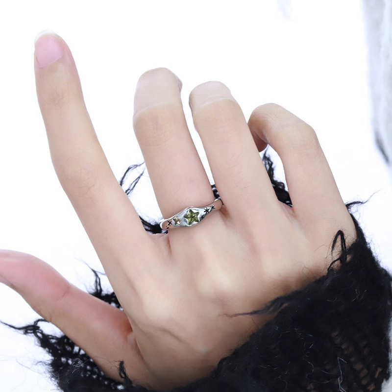 The ring girl's cold and elegant style, star niche design, high-end, sweet and cool personality, index finger ring with an open ins ring details Picture