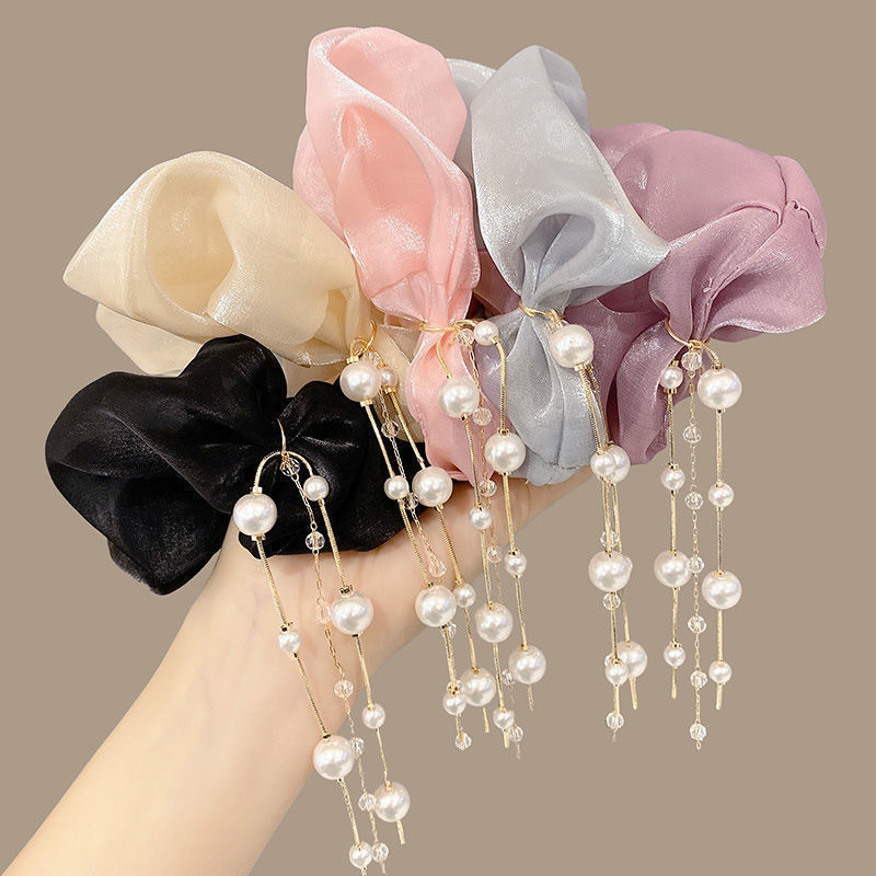 Pearl tassel large intestine hair band, Korean high-end style, women's ponytail hair tie, hair tie, popular rubber band ponytail, French style Application Scenario
