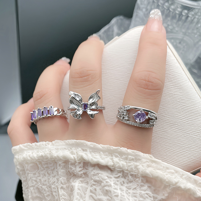 A light luxury and high-end brushed butterfly horse eye purple diamond ring, a unique design for women, fashionable, exquisite and versatile, sweet and cool ring details Picture