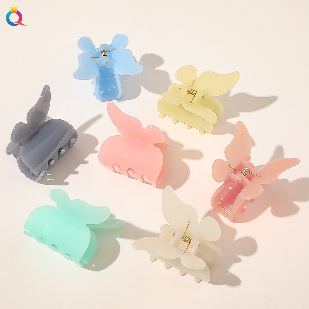 Wholesale of Qiyue Korean version large acrylic hair clips, super fairy updo, butterfly-shaped hair grips, and girl bun hair accessories details Picture