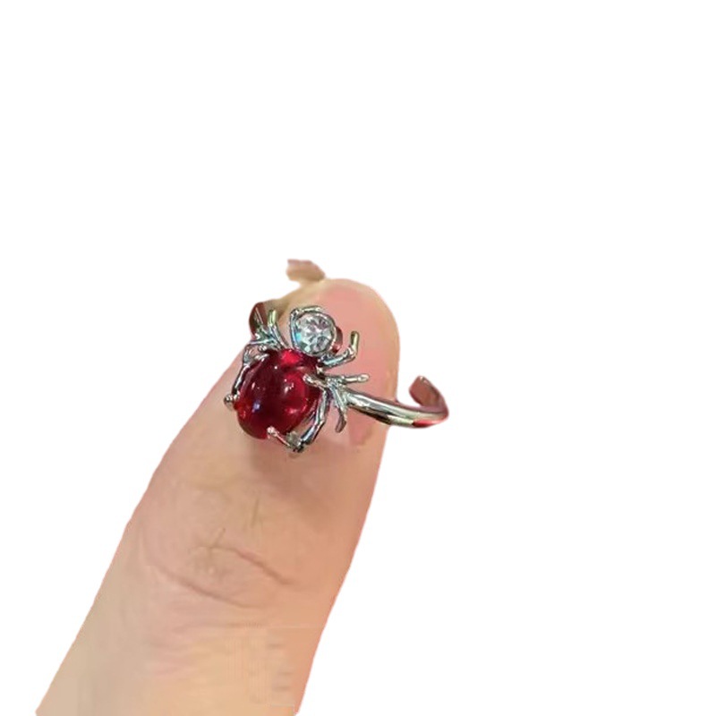Hot girl, fashionable and individualistic Red spider open ring, adjustable for women, exquisite overlapping band ring, niche design, cold style Item Picture
