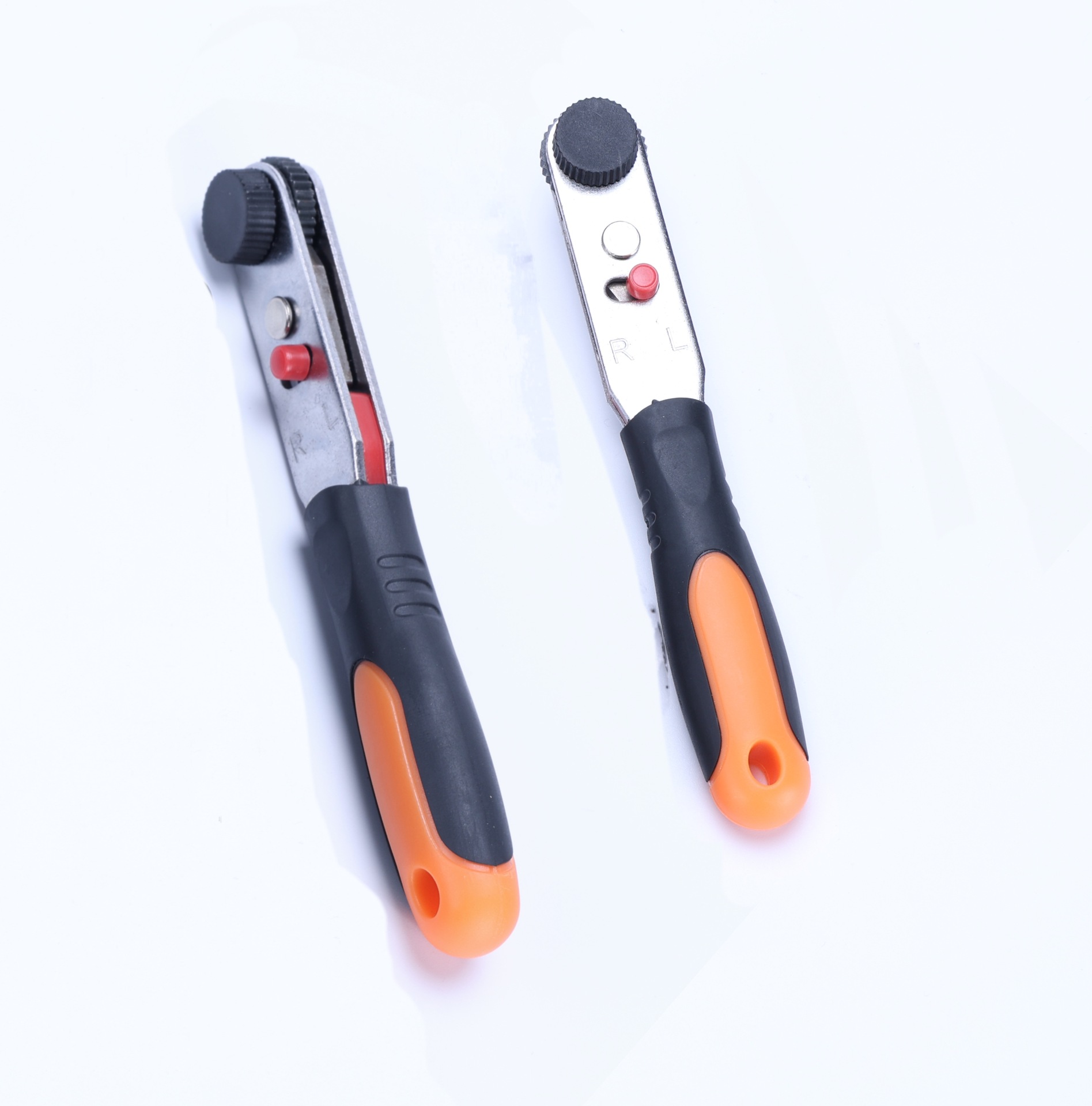 The new quick ratchet wrench tool is a dual-purpose mini ratchet wrench set suitable for various occasions undefined
